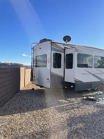 5th wheel for sale