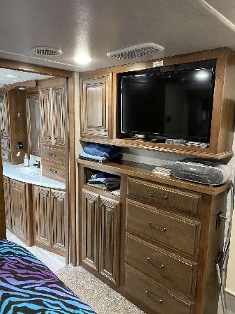 5th wheel for sale