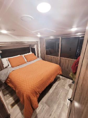 5th wheel for sale